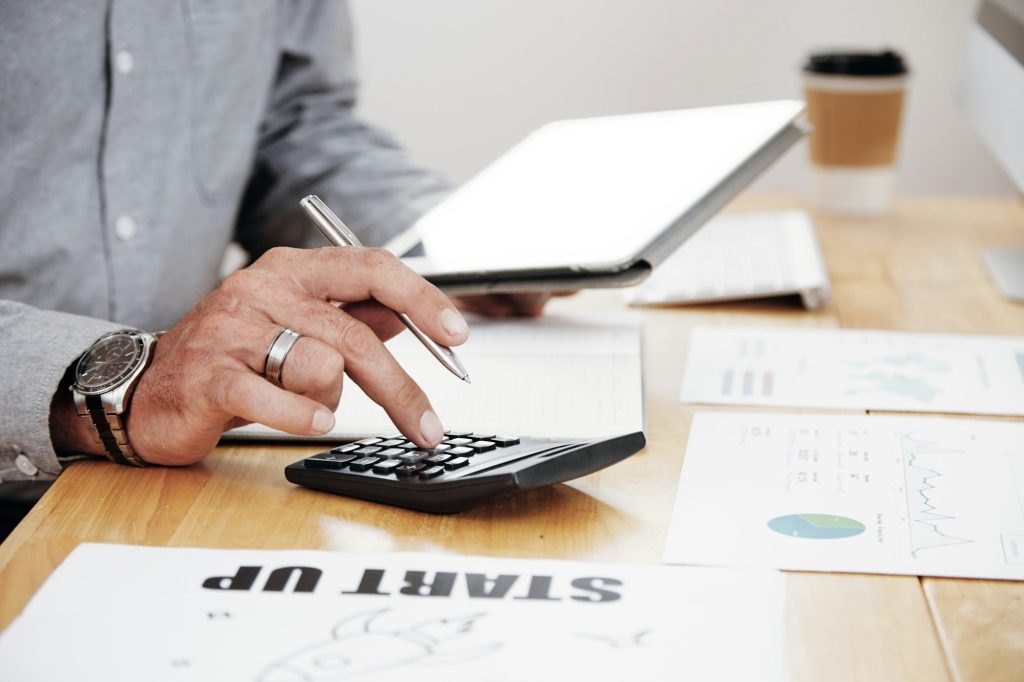 accounting-work-at-office-1024x682